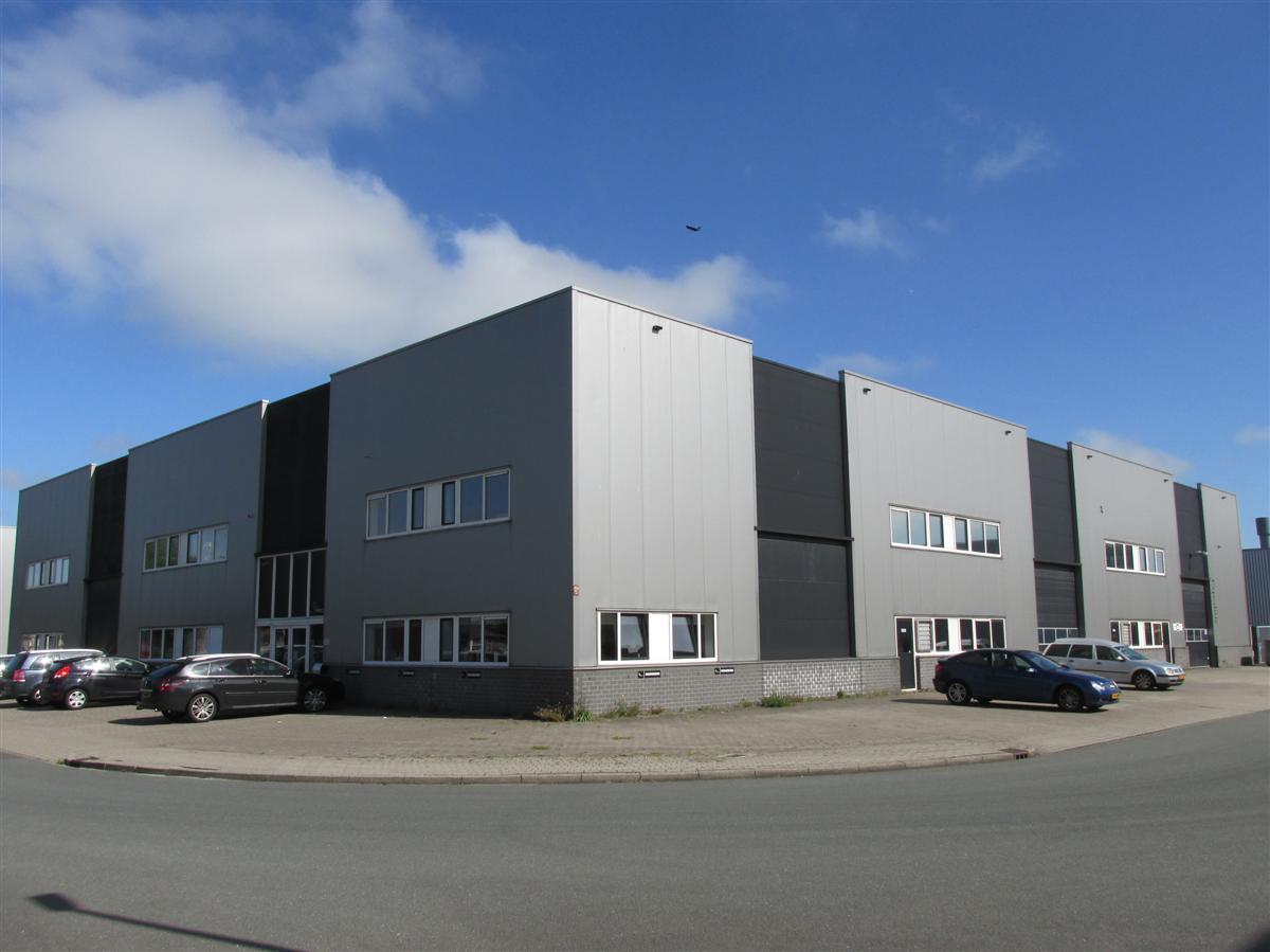 Signaal 95 - 105 binnen 10 weken verhuurd aan DM Impressions