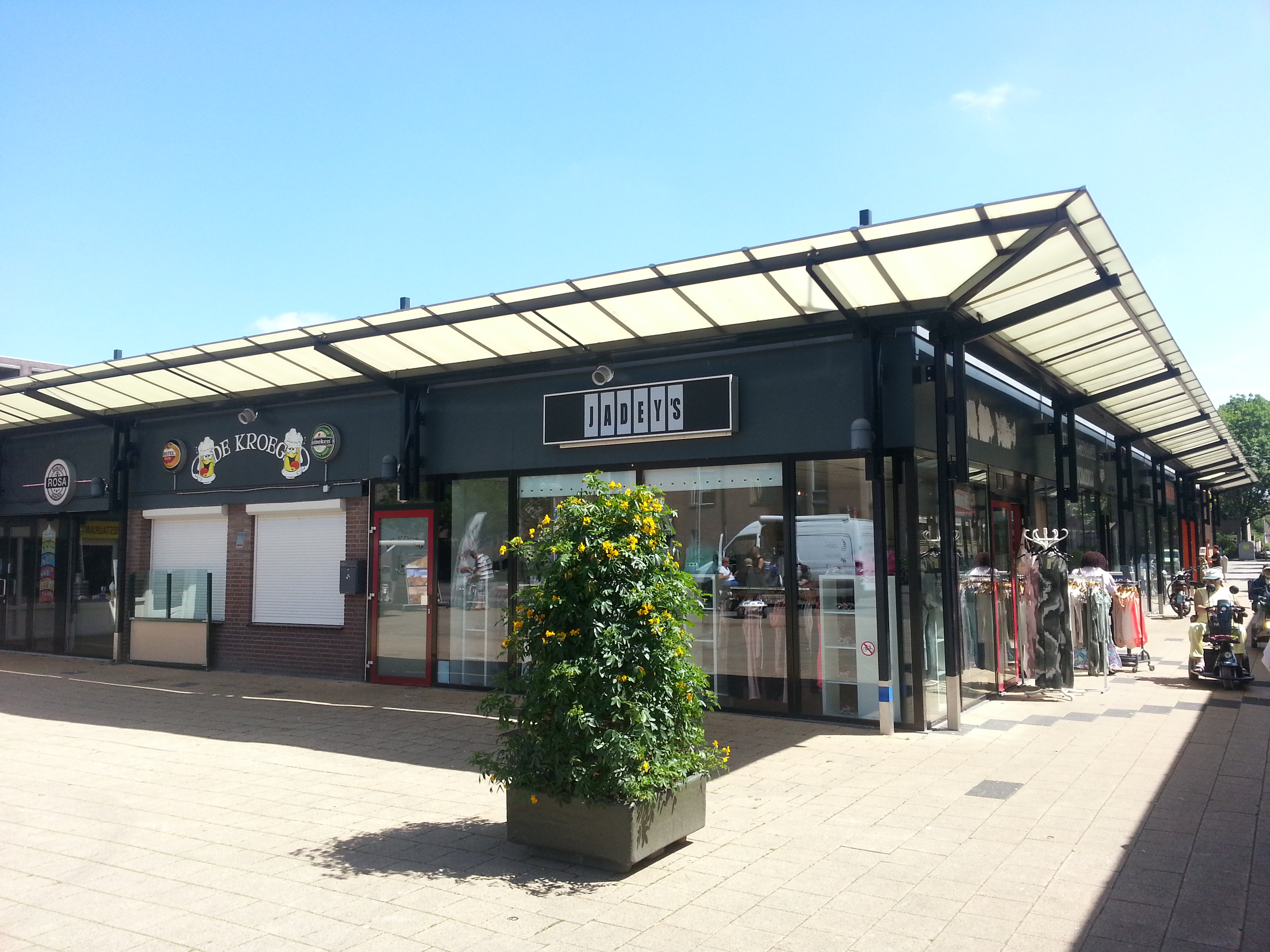 Gildeplein 88 is verhuurd aan Sandra Visser met de boetiek Jadey’s