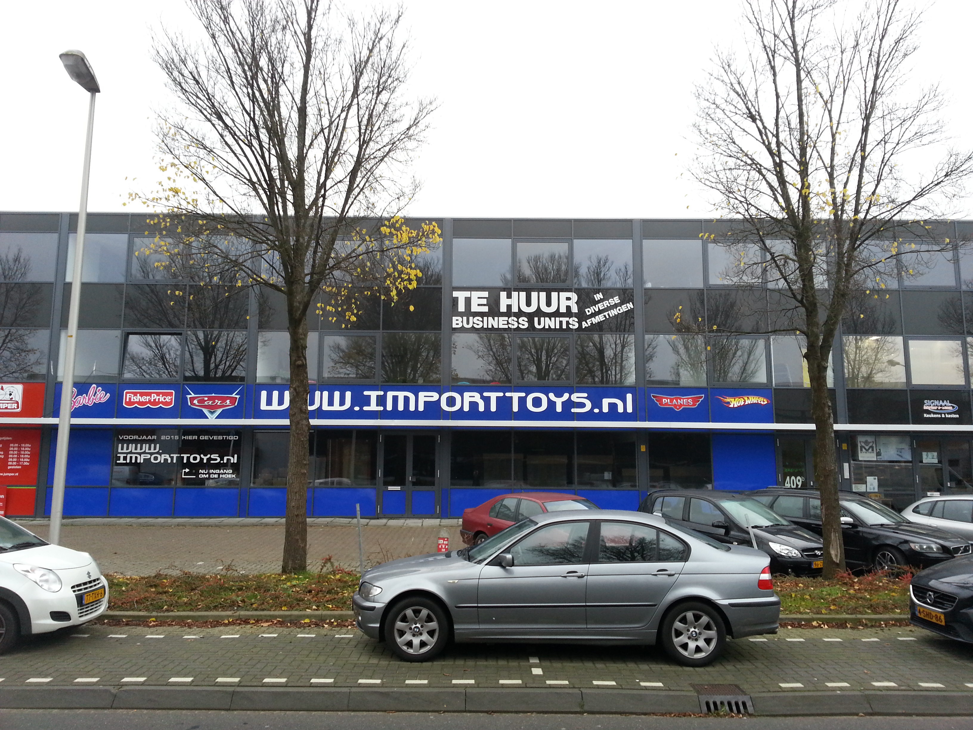 Van IJsendijkstraat 403 is verhuurd aan Importtoys