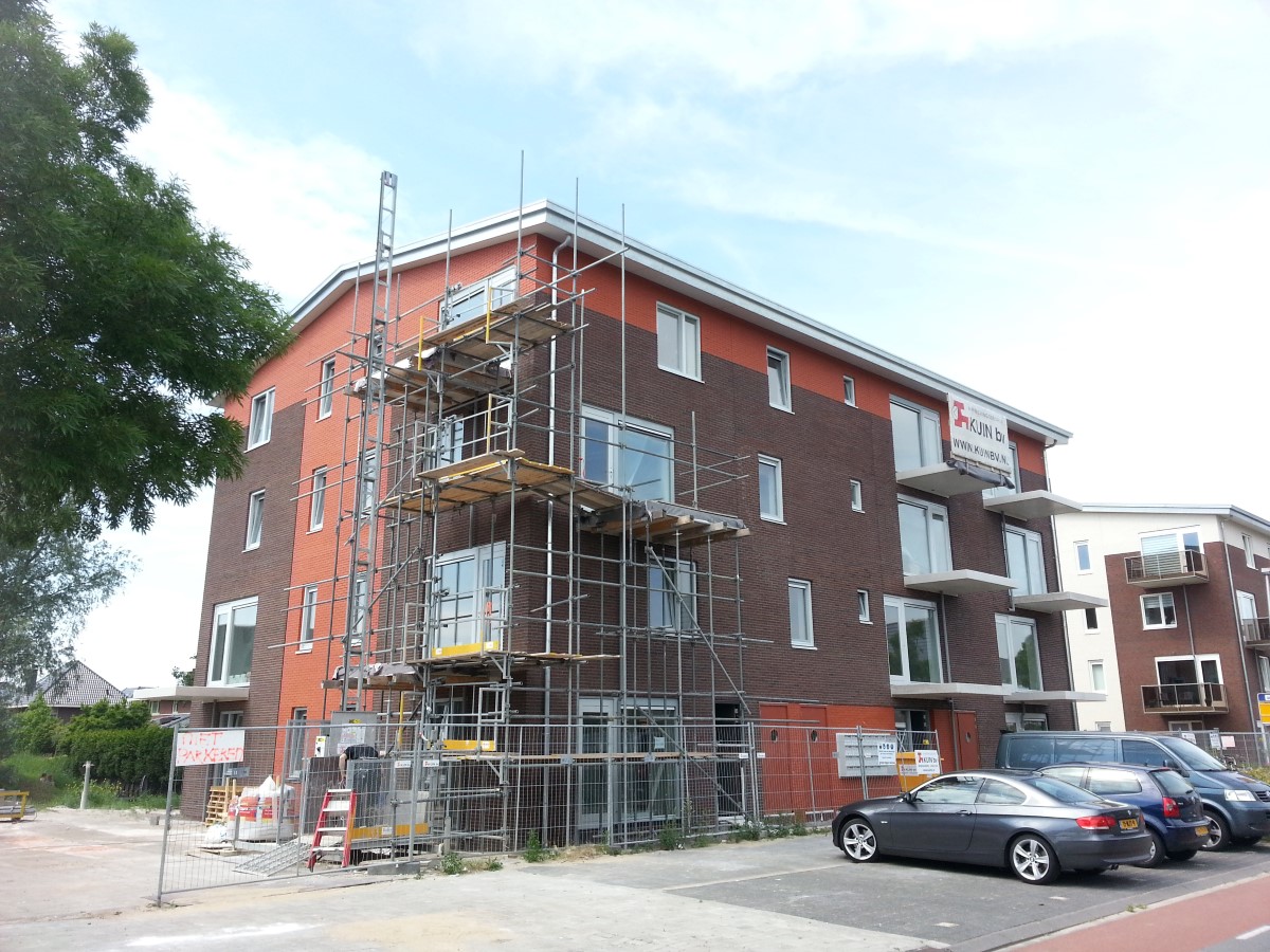 De bouw van de 23 startersappartementen  in De Rode Kroon aan de Nijlstraat in Purmerend is bijna voltooid. 