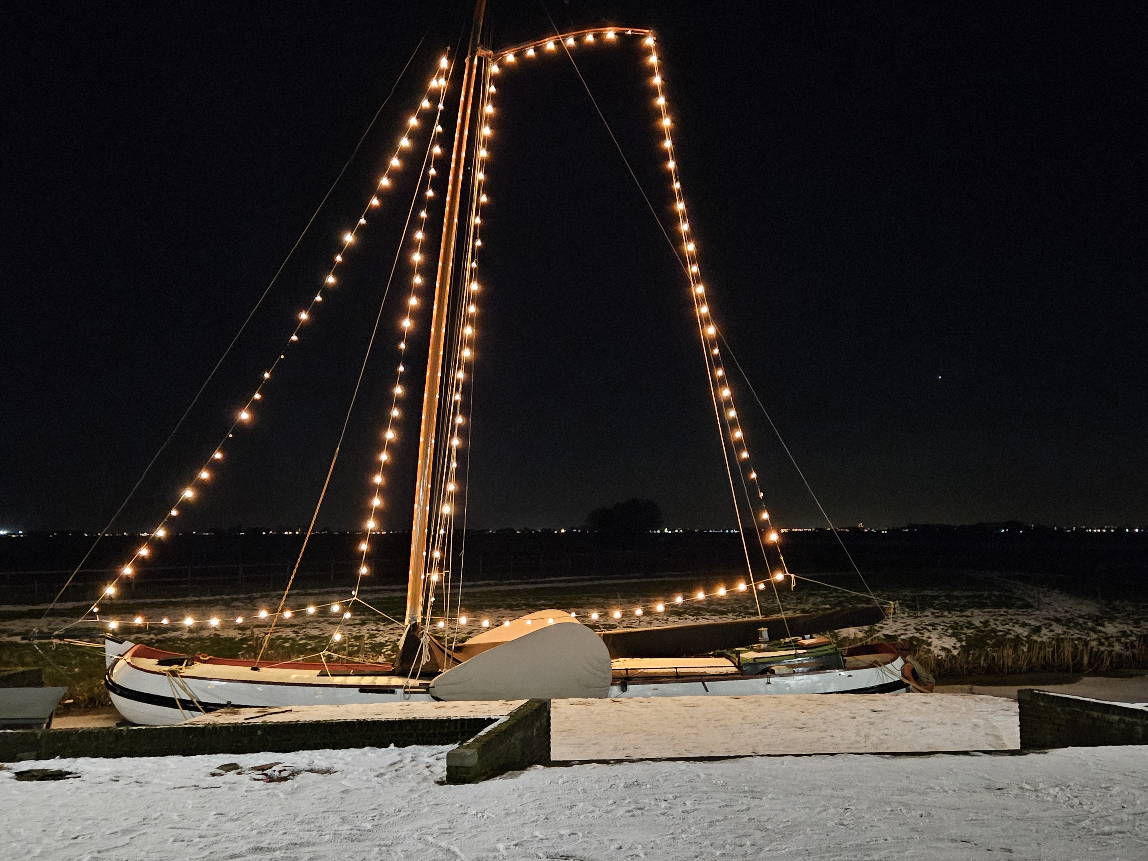Fijne feestdagen en een gelukkig en gezond 2025